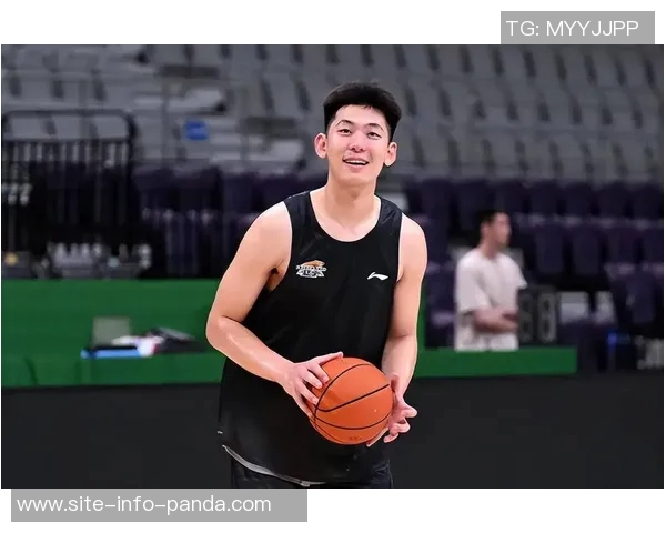 媒体人分析韩德君未来影响辽宁内线急需新星张陈治锋迅速崛起 媒体人分析韩德君未来影响辽宁内线急需新星张陈治锋迅速崛起