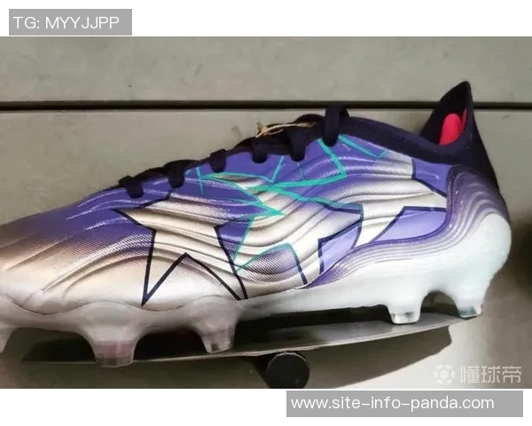 下赛季欧冠联赛用球配色揭晓白薄荷绿紫粉组合引领潮流 下赛季欧冠联赛用球配色揭晓白薄荷绿紫粉组合引领潮流