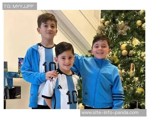 特朗普谈儿子对梅西的狂热热爱称其为超级球迷激动不已